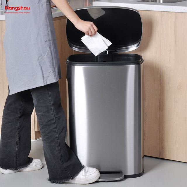 Hotel 50L Papelera comercial rectangular Contenedor de basura Centro comercial Papelera Acero inoxidable